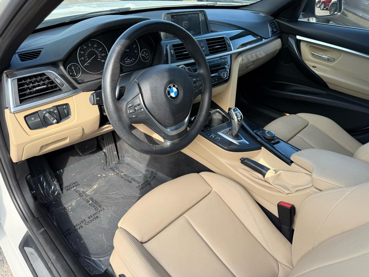 BMW 3-Series 330i xDrive SULEV Sedan 2018