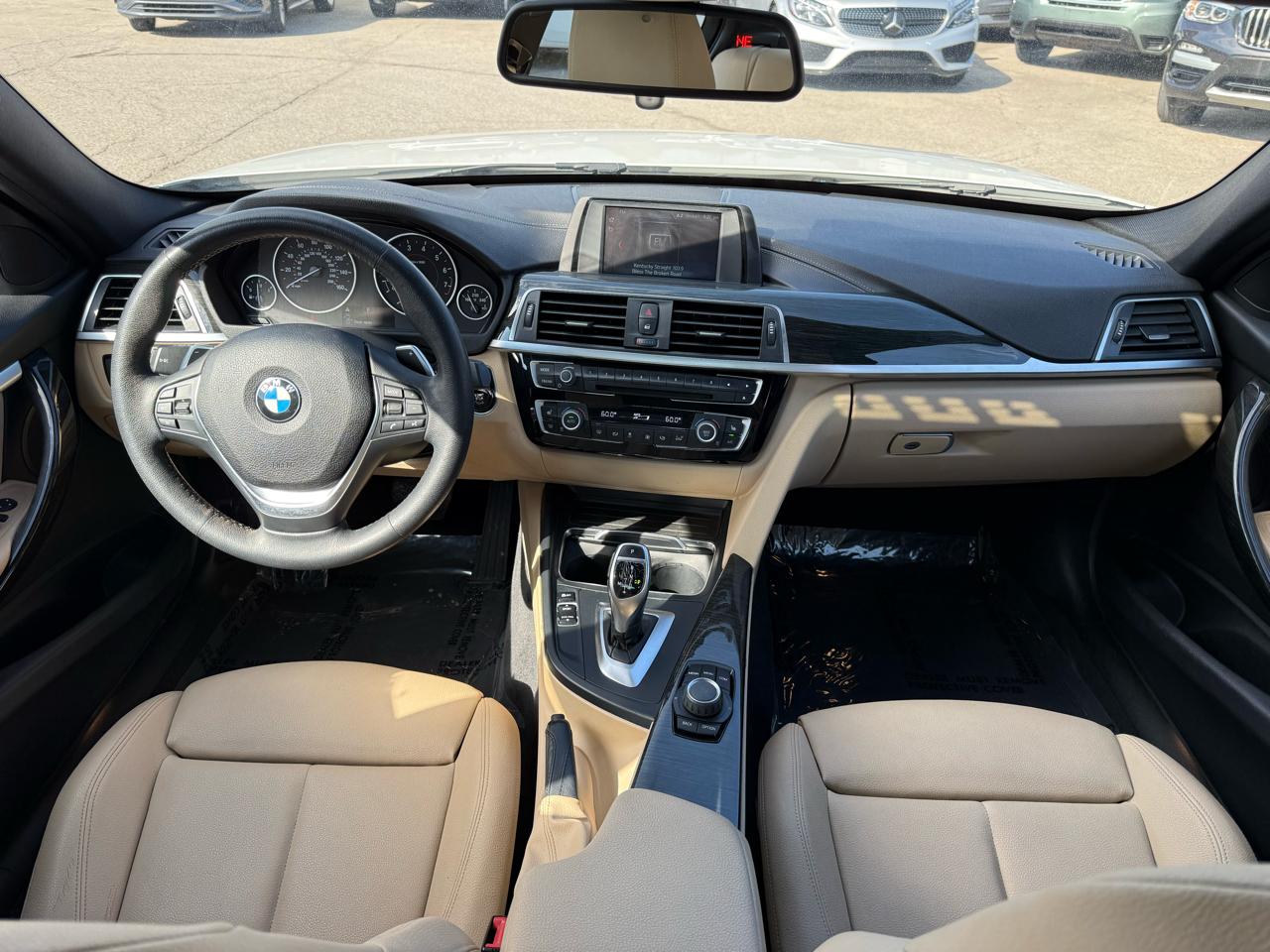 BMW 3-Series 330i xDrive SULEV Sedan 2018