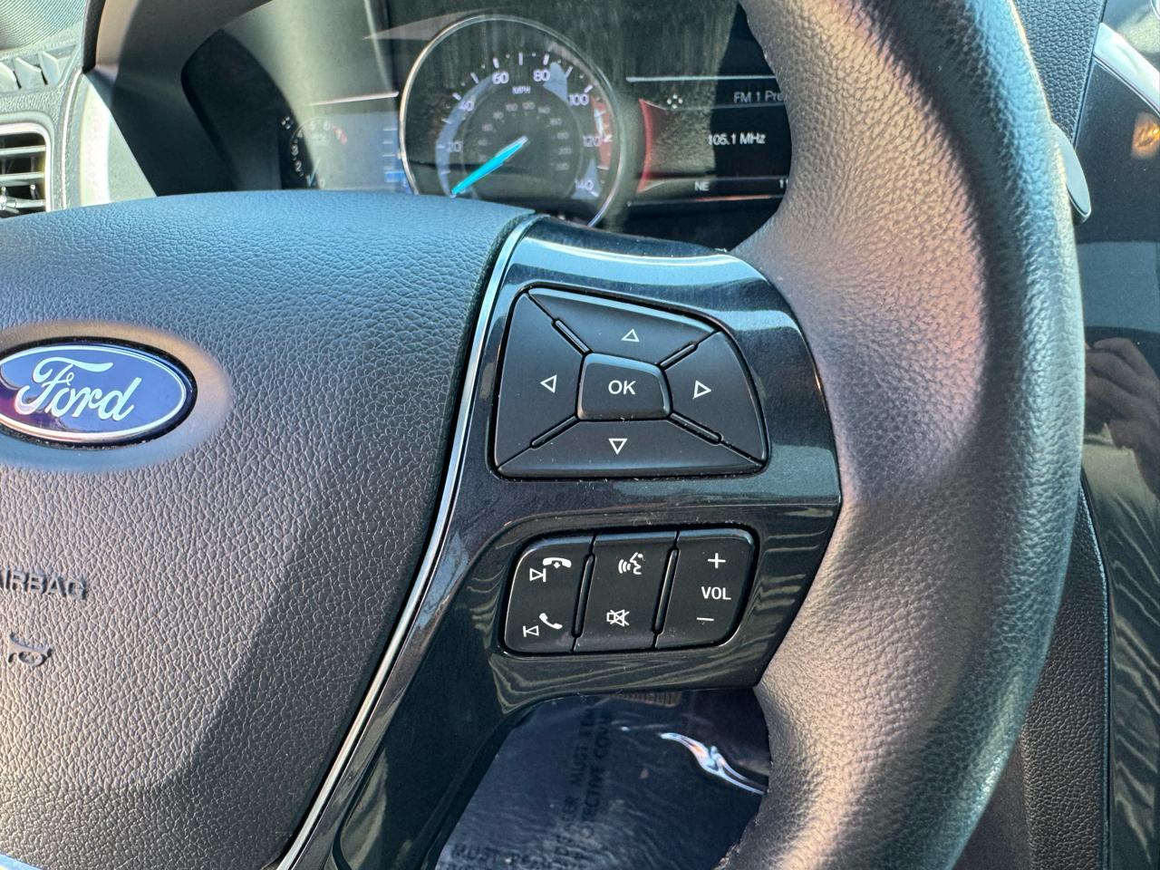 Ford Explorer Limited FWD 2017