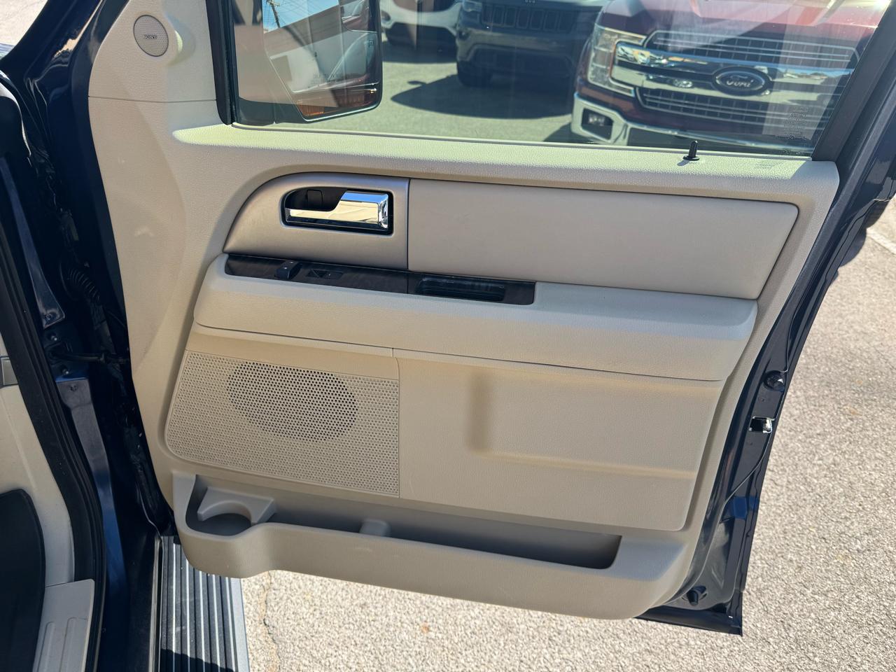 Ford Expedition Limited 2WD 2015