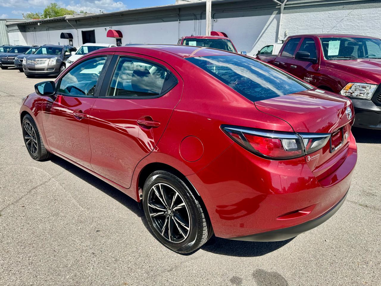 Toyota Yaris iA 6A 2017