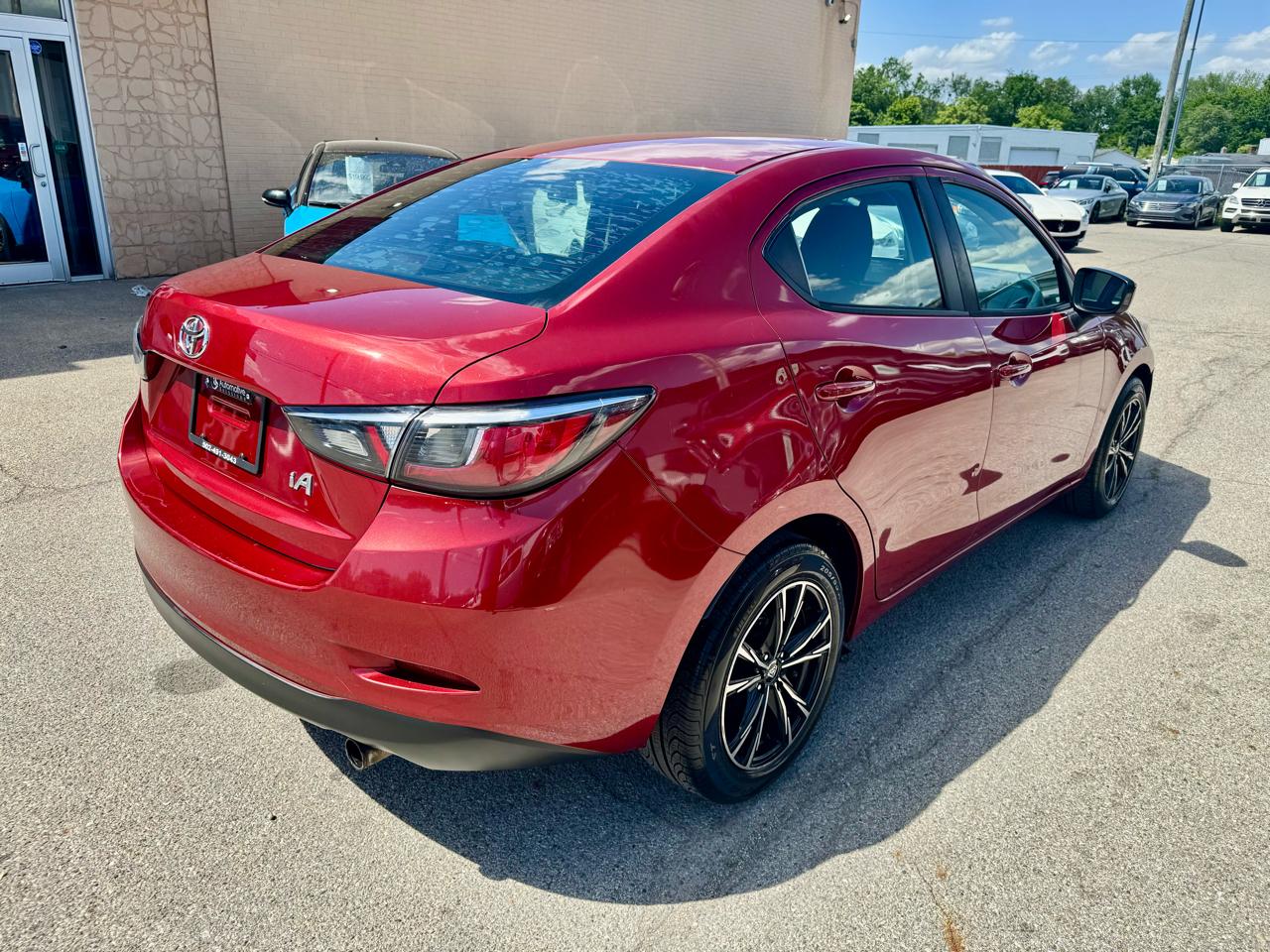 Toyota Yaris iA 6A 2017