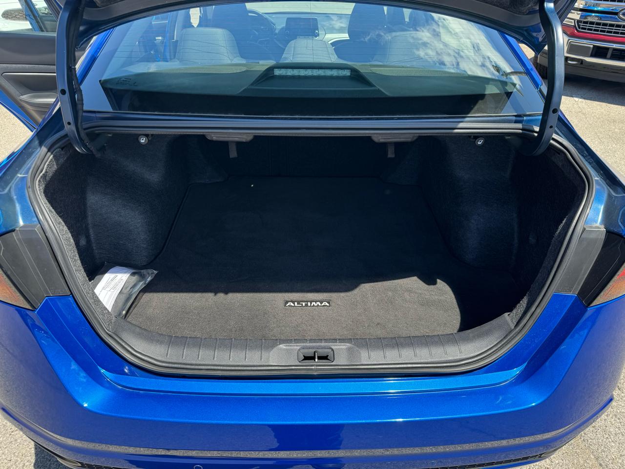 Nissan Altima 2.5 SV 2025