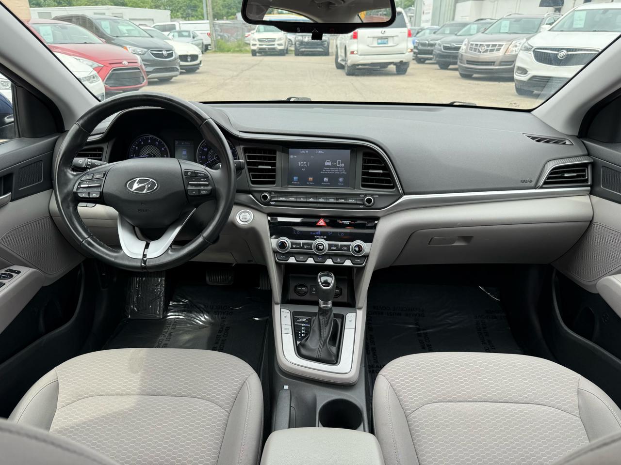 Hyundai Elantra Limited 2020