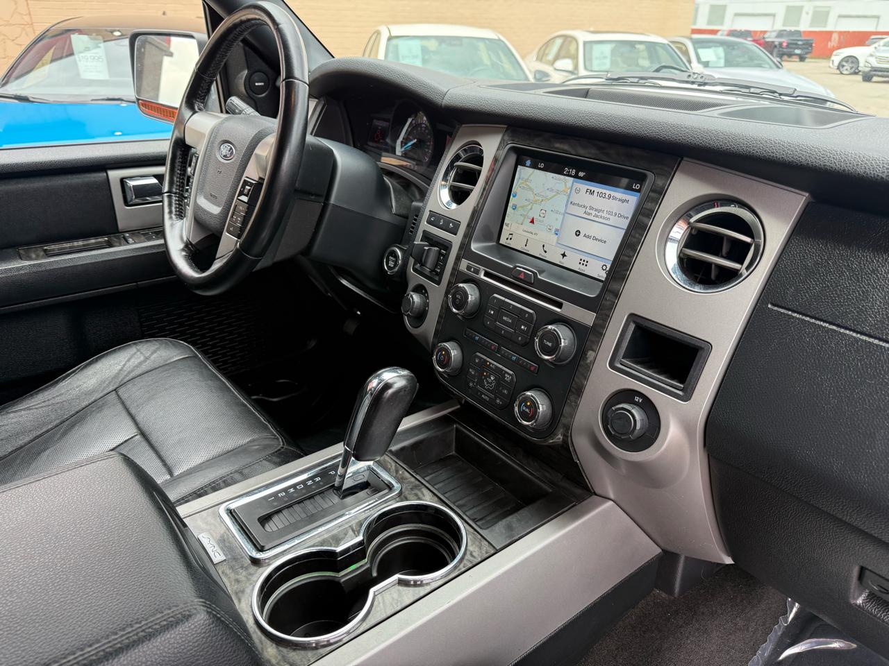 Ford Expedition EL Limited 4WD 2016