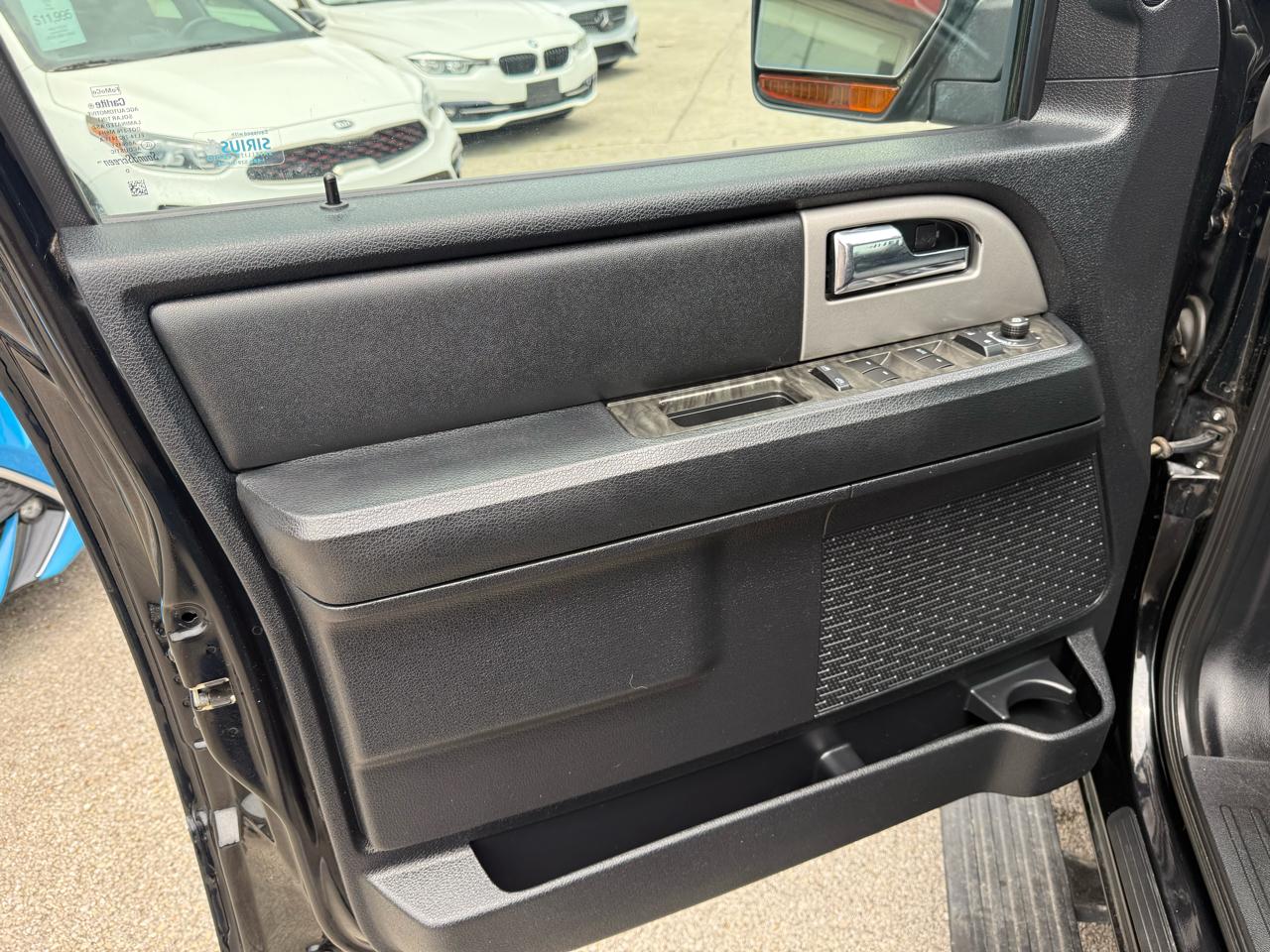 Ford Expedition EL Limited 4WD 2016
