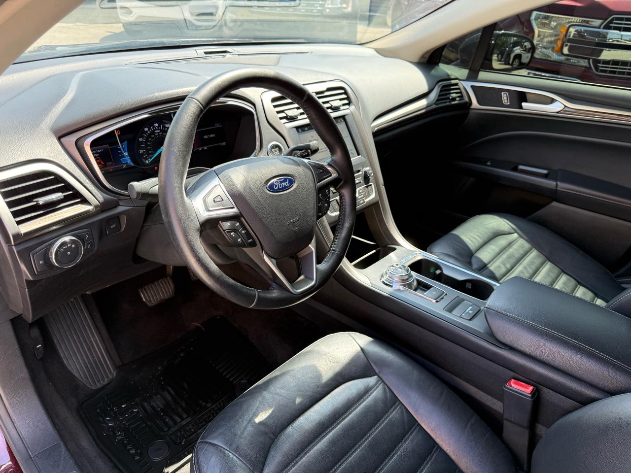 Ford Fusion SE 2017