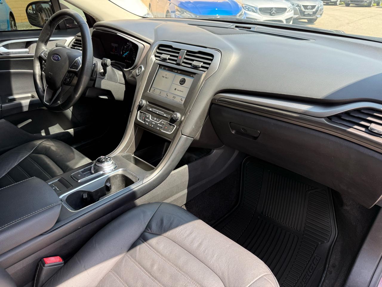Ford Fusion SE 2017