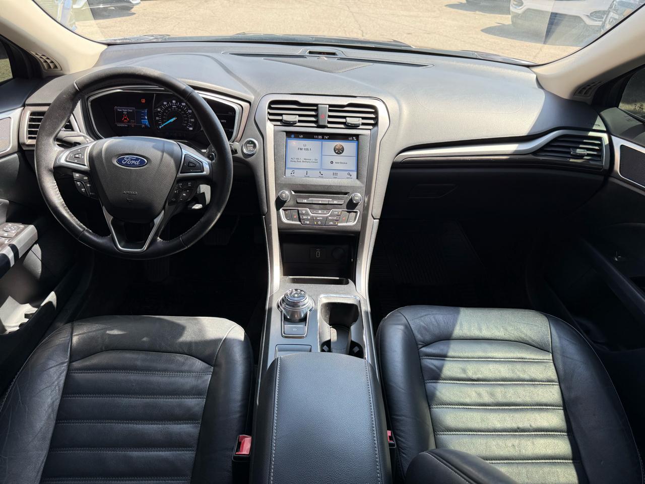 Ford Fusion SE 2017