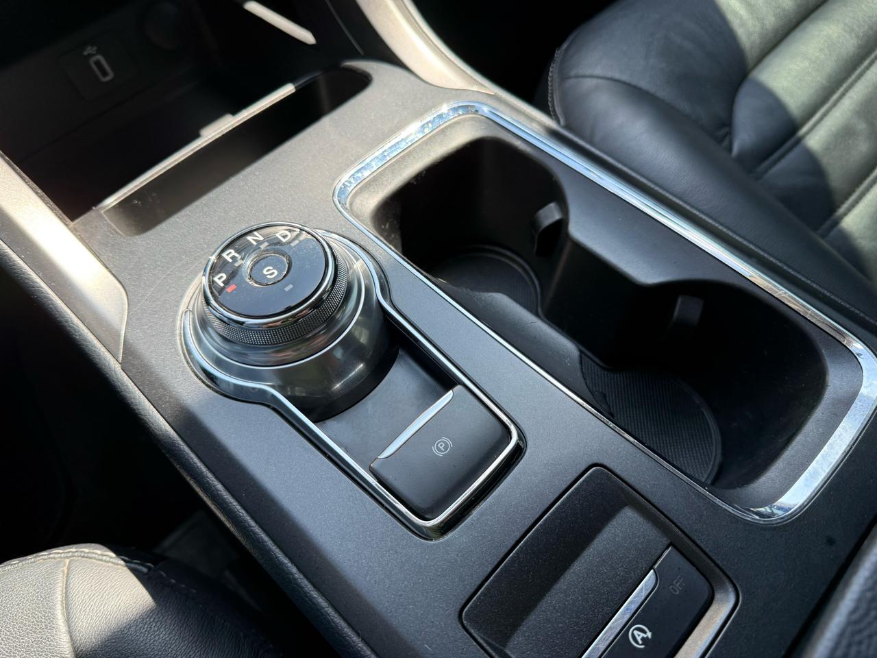 Ford Fusion SE 2017