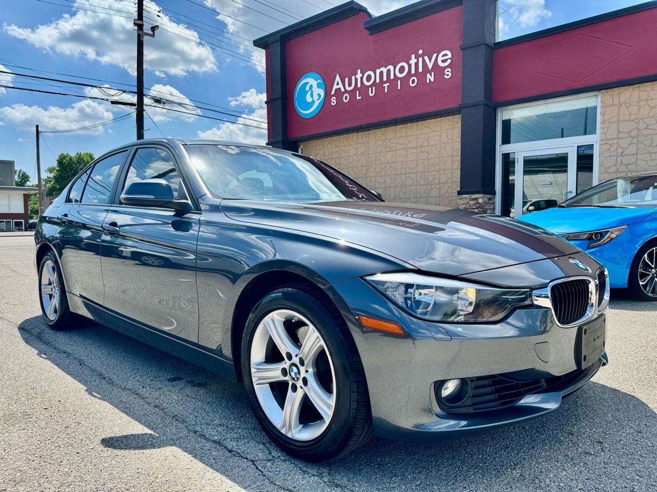 BMW 3-Series 328i xDrive Sedan 2014