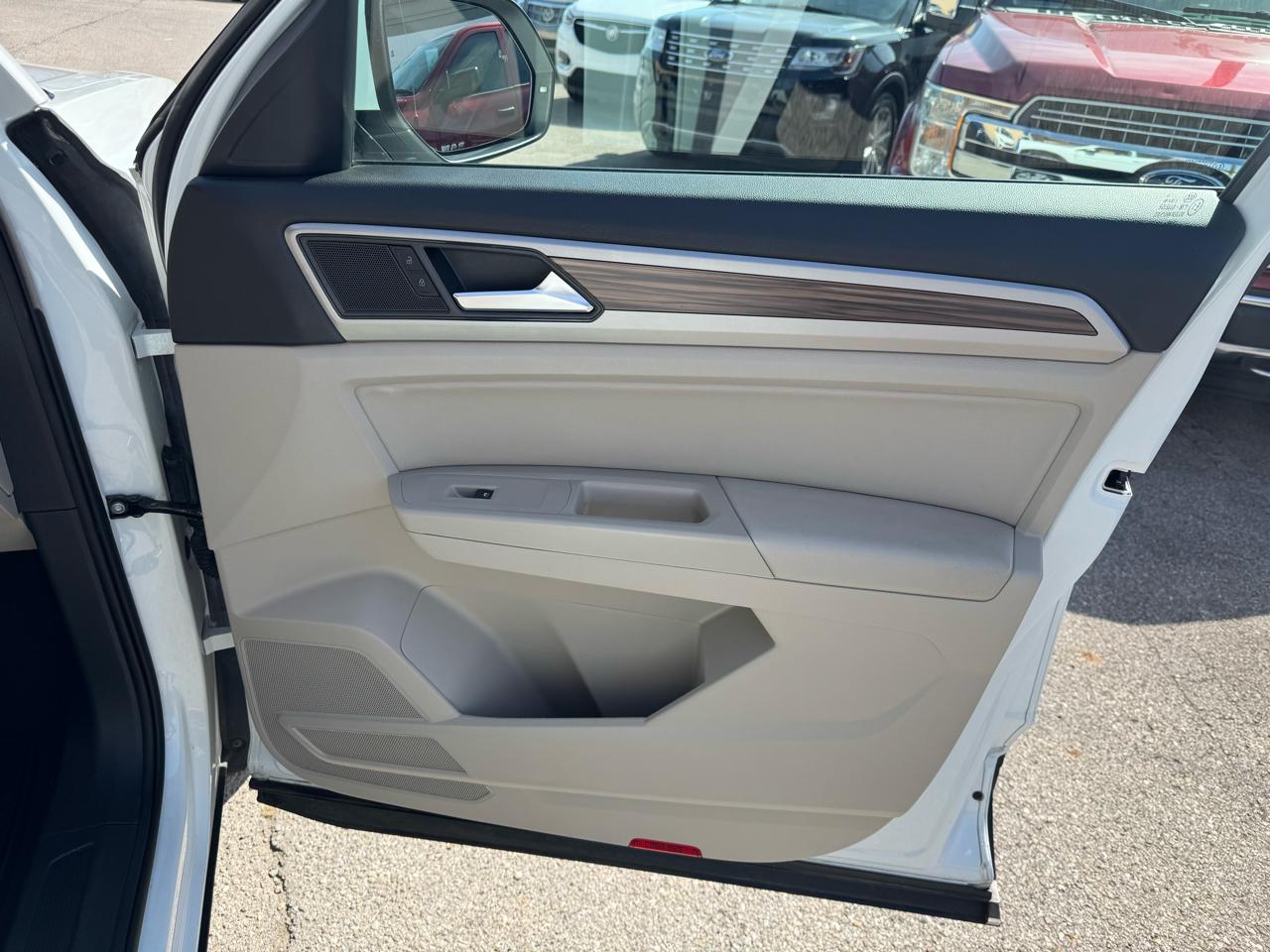Volkswagen Atlas V6 SE w/Technology 4MOTION 2021