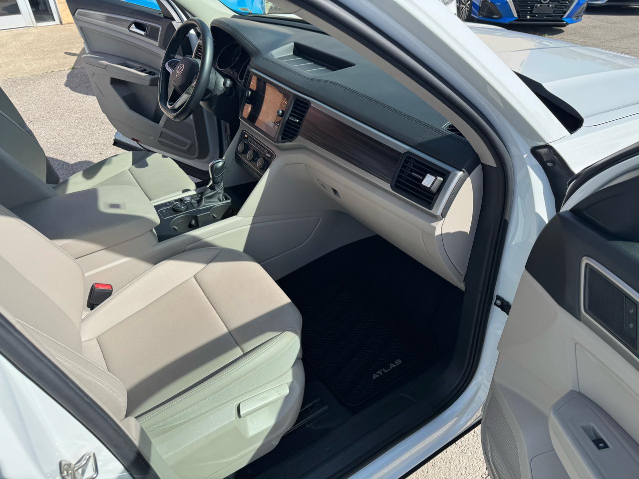 Volkswagen Atlas V6 SE w/Technology 4MOTION 2021