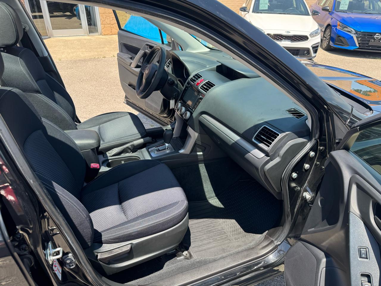 Subaru Forester 2.5i Premium PZEV CVT 2016