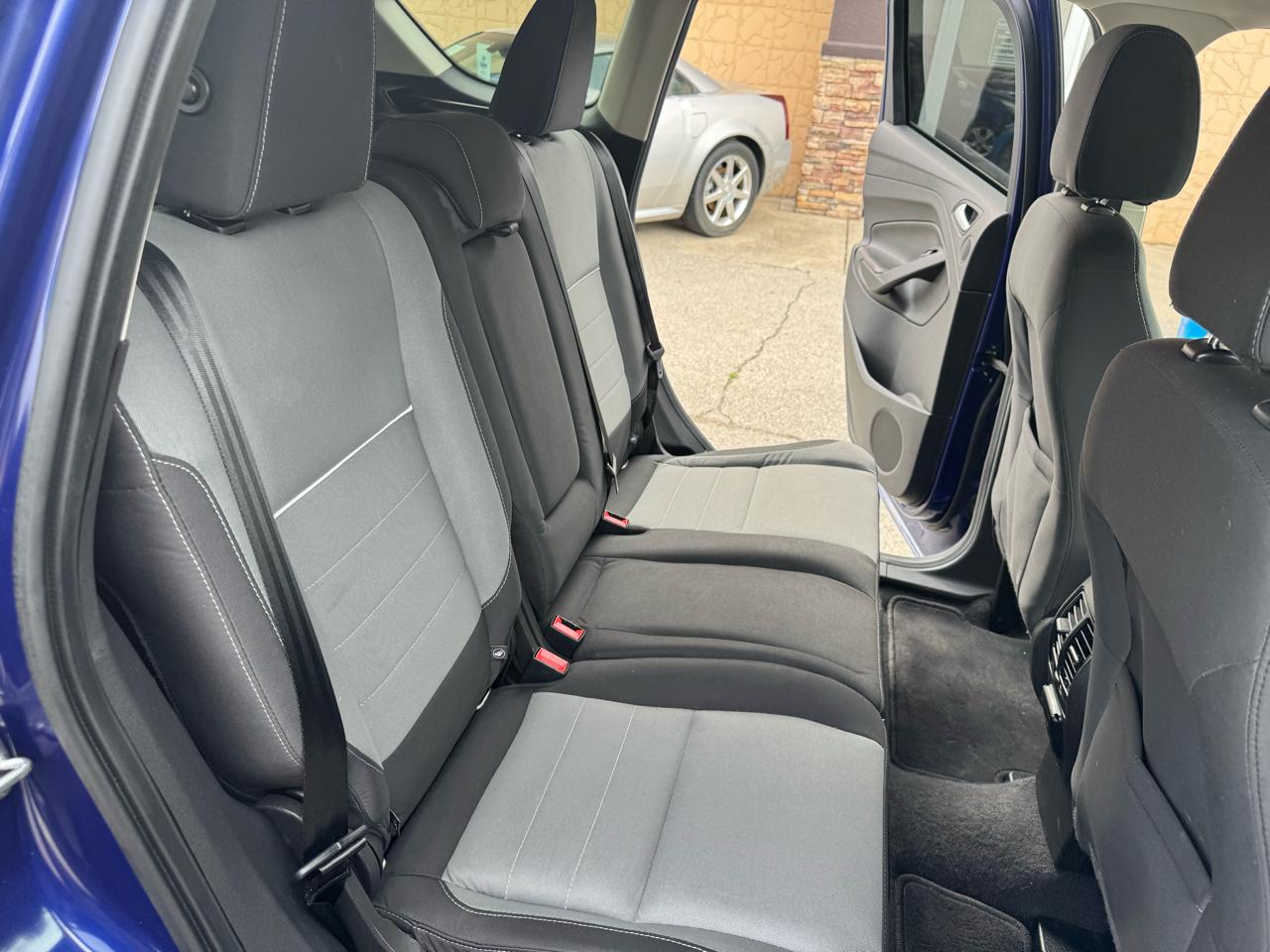 Ford Escape SE FWD 2015
