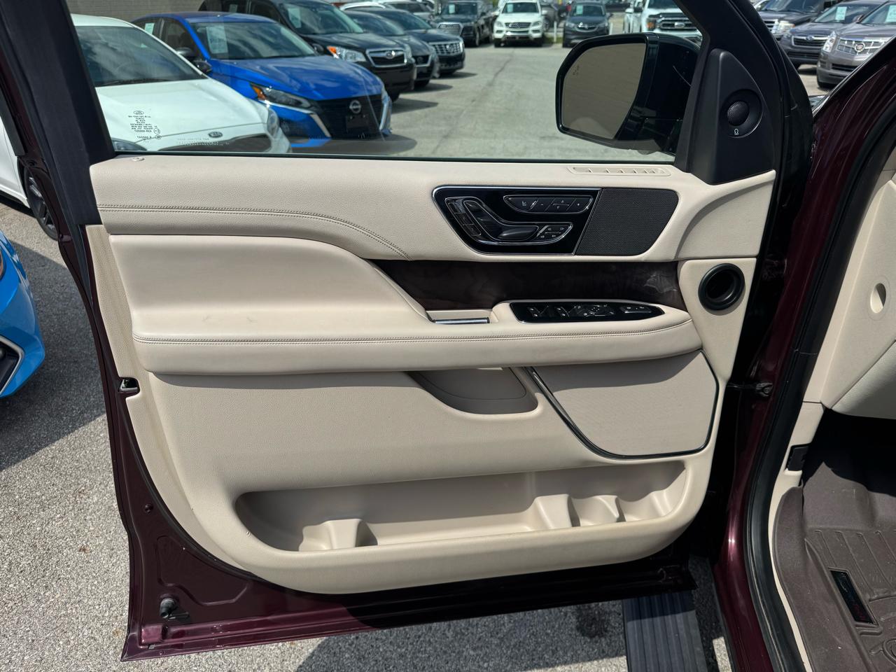 Lincoln Navigator Select 4WD 2018