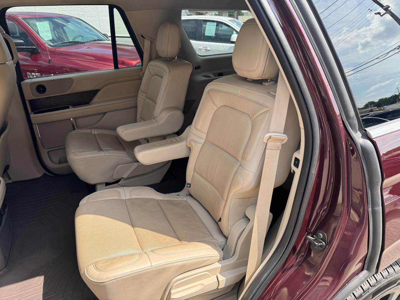 Lincoln Navigator Select 4WD 2018
