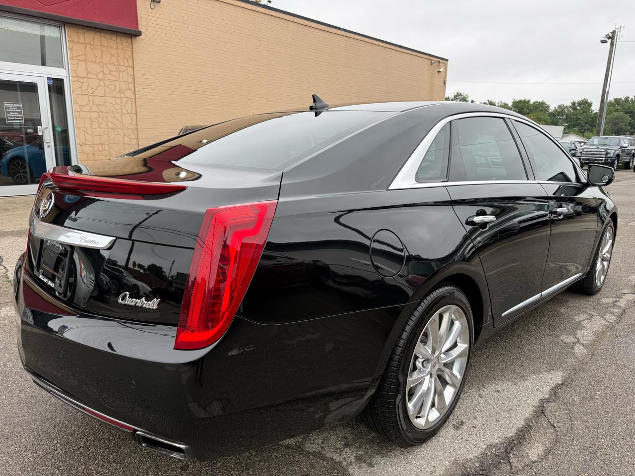 Cadillac XTS Luxury AWD 2014