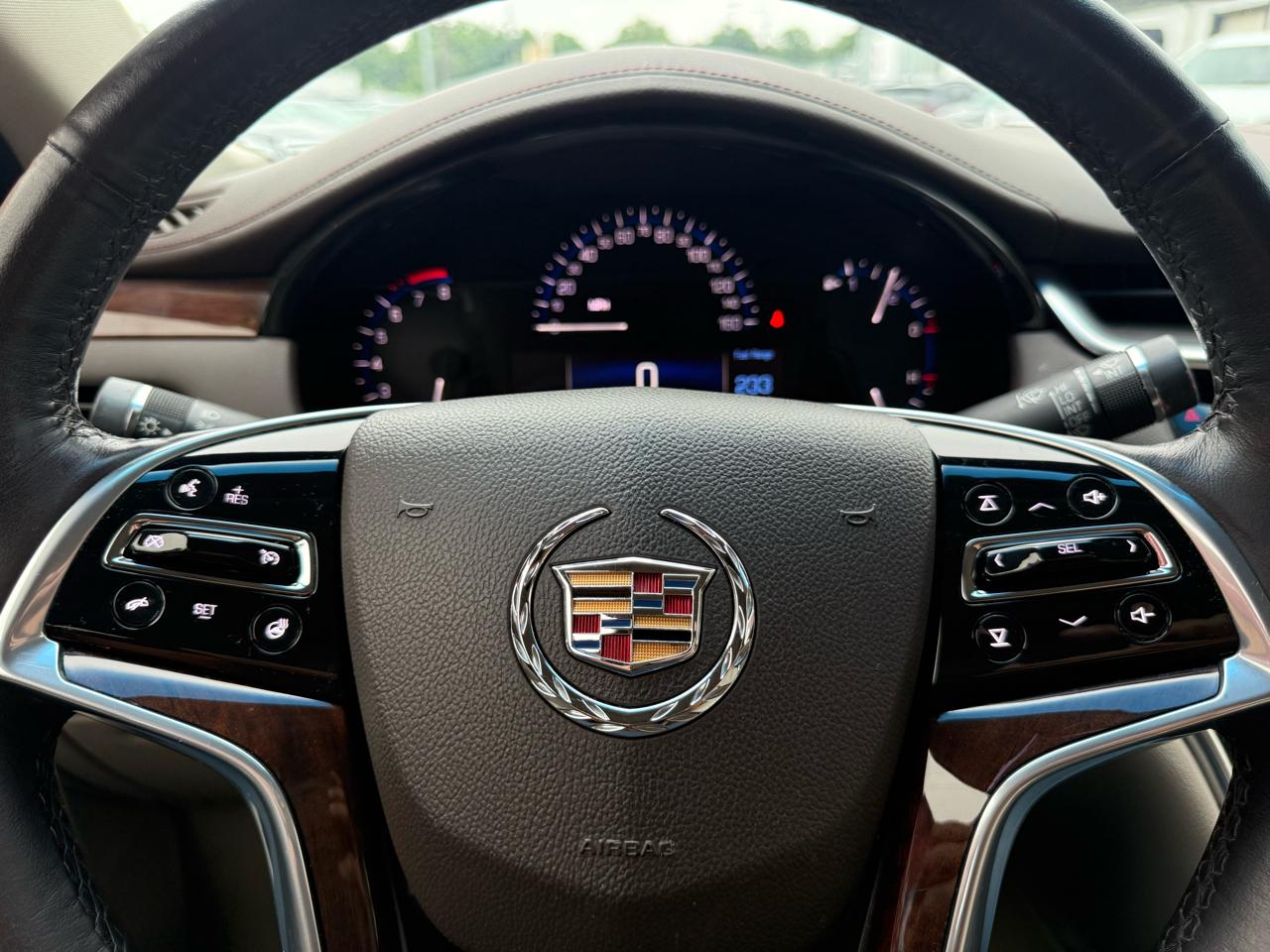 Cadillac XTS Luxury AWD 2014