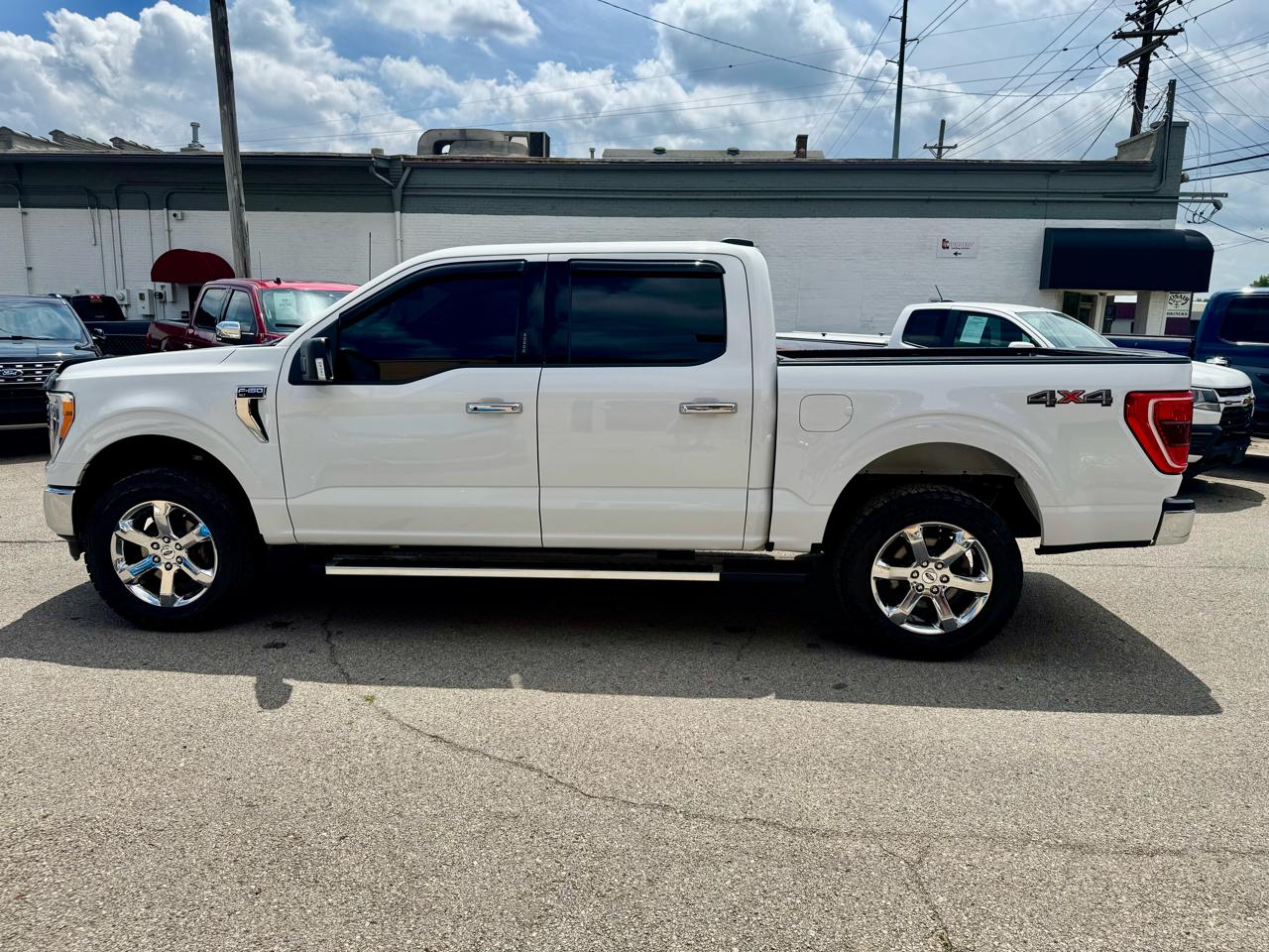 Ford F-150 XLT SuperCrew 5.5-ft. Bed 4WD 2022
