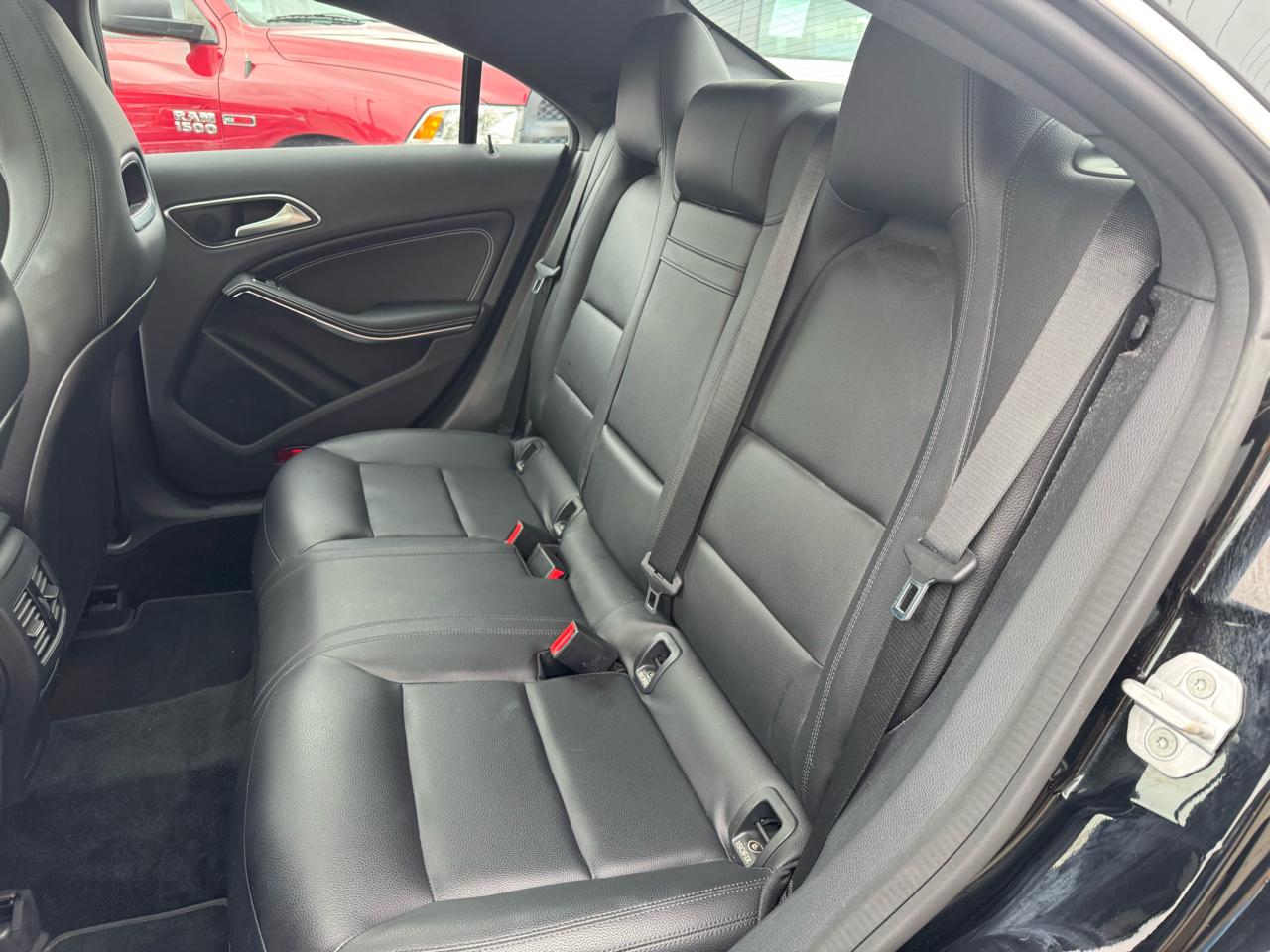 Mercedes-Benz CLA-Class CLA250 4MATIC 2015