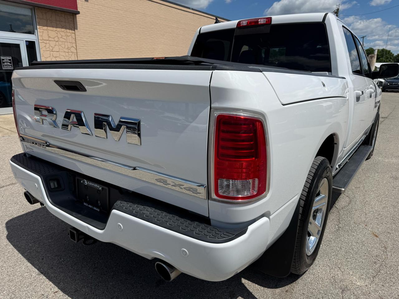 RAM 1500 Longhorn Crew Cab SWB 4WD 2016