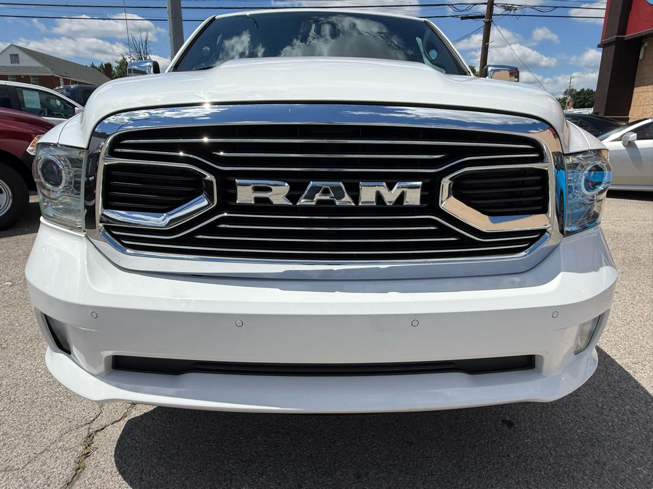 RAM 1500 Longhorn Crew Cab SWB 4WD 2016