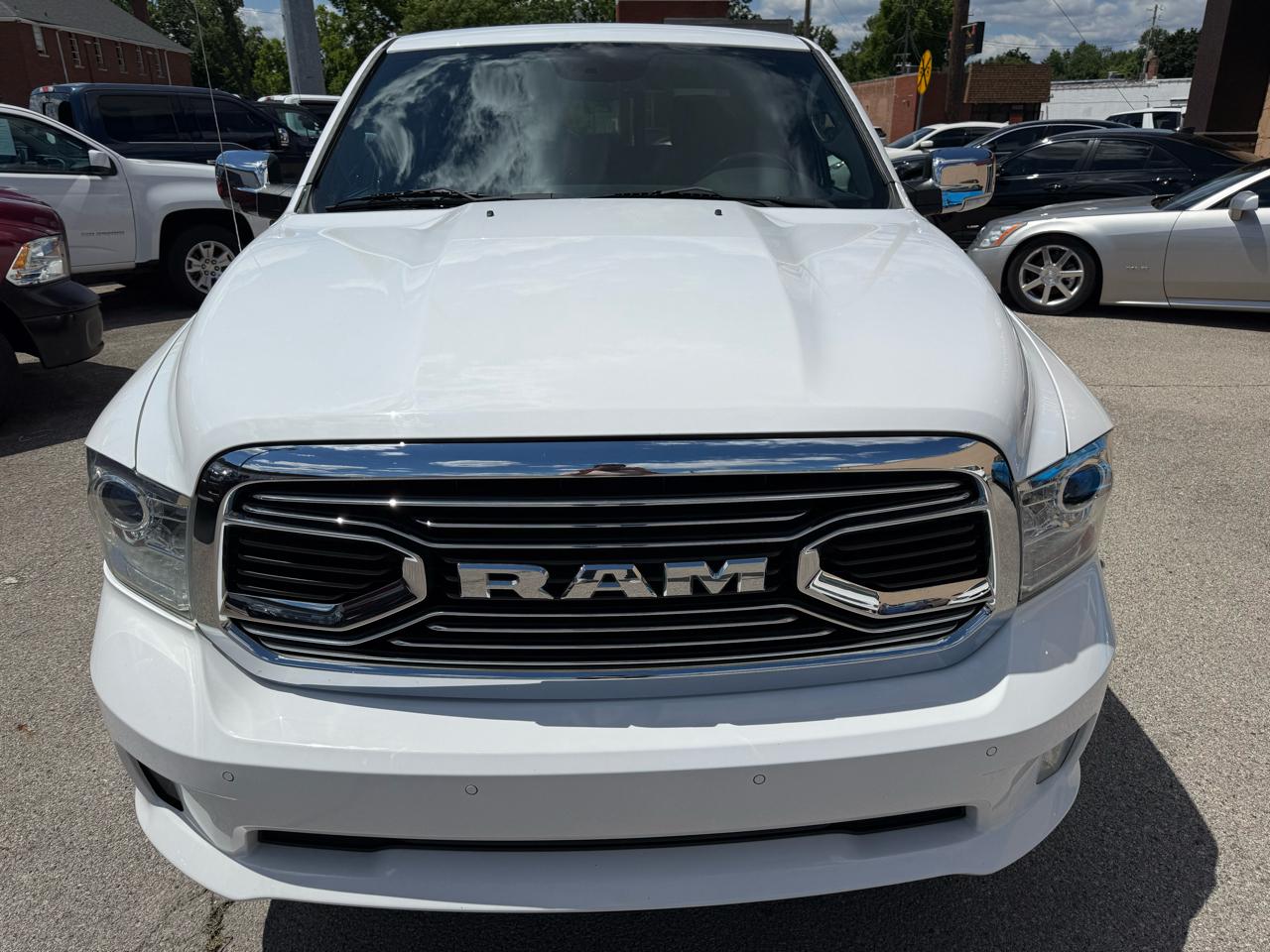 RAM 1500 Longhorn Crew Cab SWB 4WD 2016