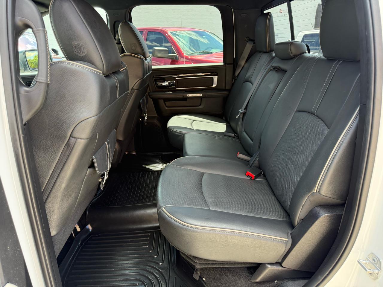RAM 1500 Longhorn Crew Cab SWB 4WD 2016