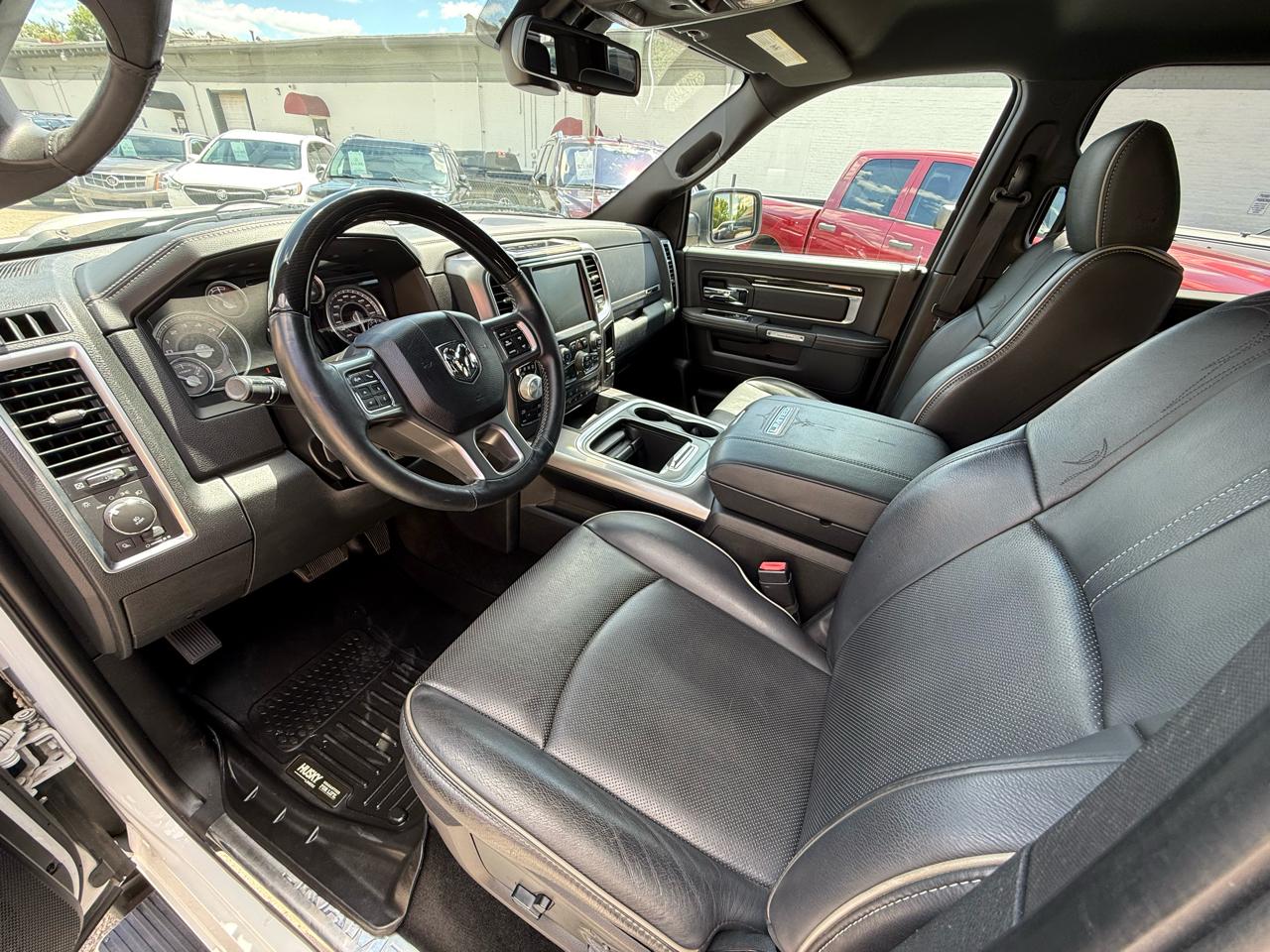 RAM 1500 Longhorn Crew Cab SWB 4WD 2016