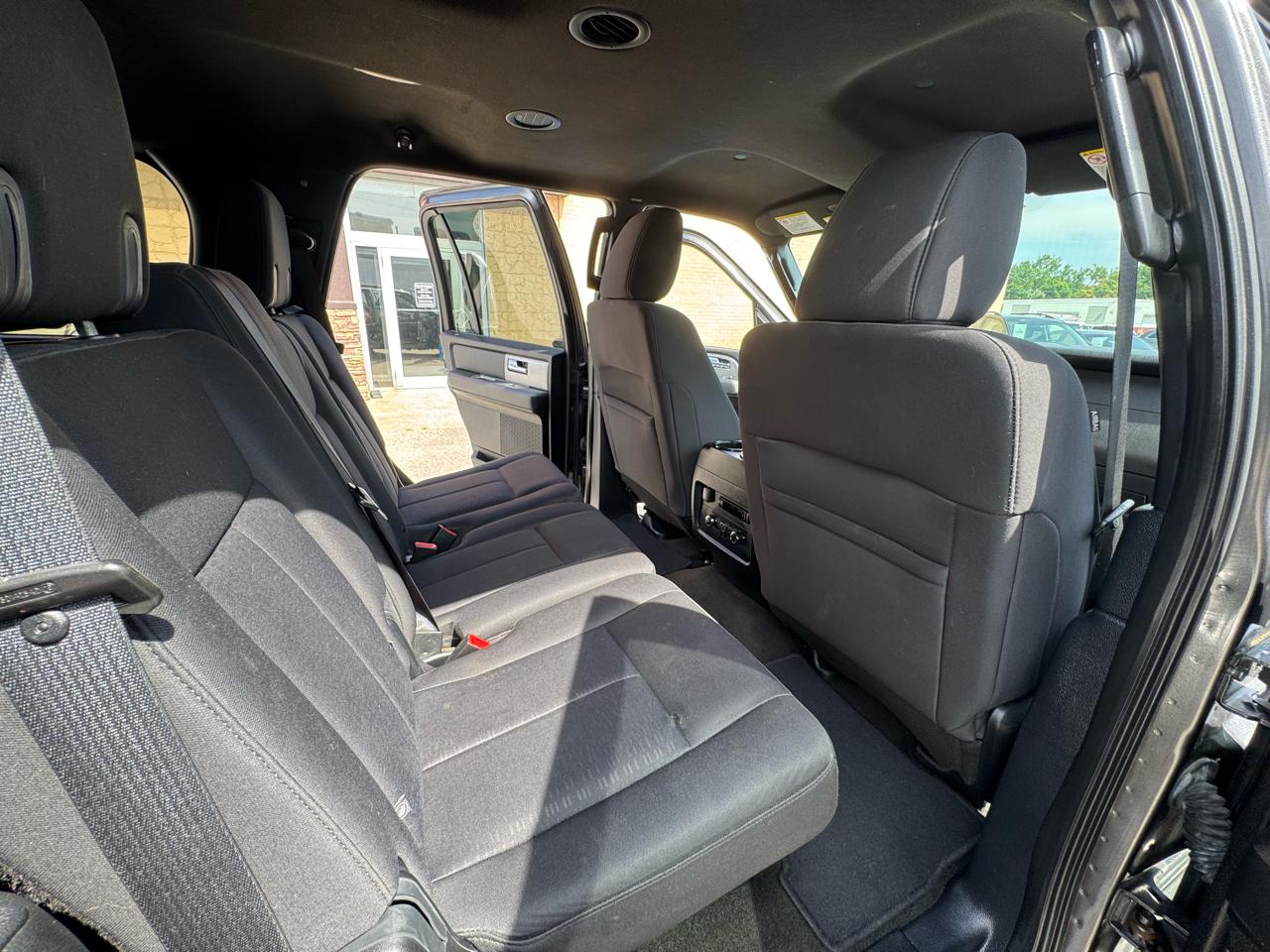 Ford Expedition XLT 4WD 2017