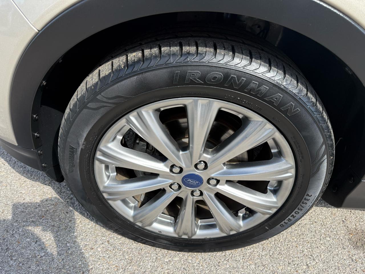 Ford Escape Titanium FWD 2017
