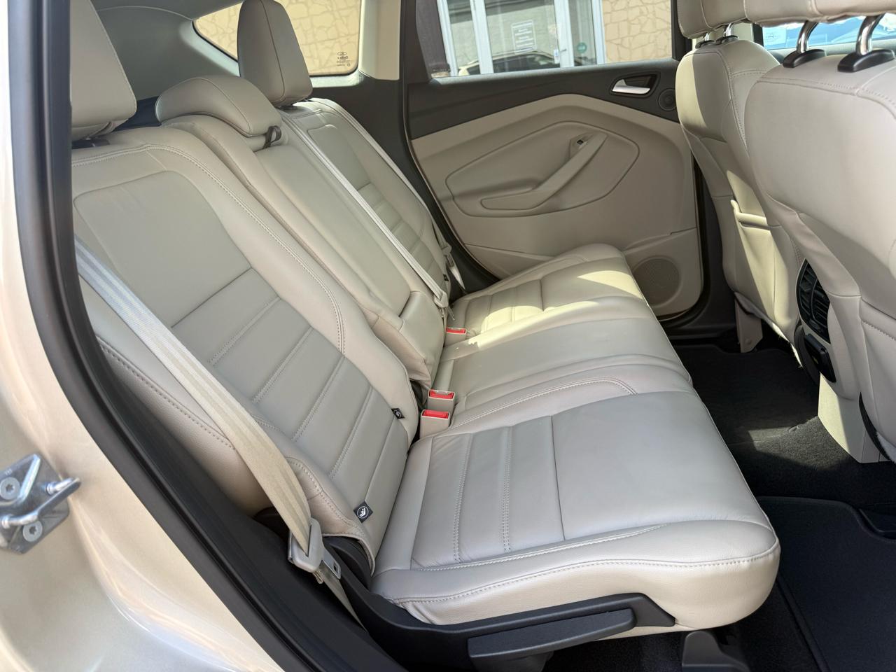 Ford Escape Titanium FWD 2017