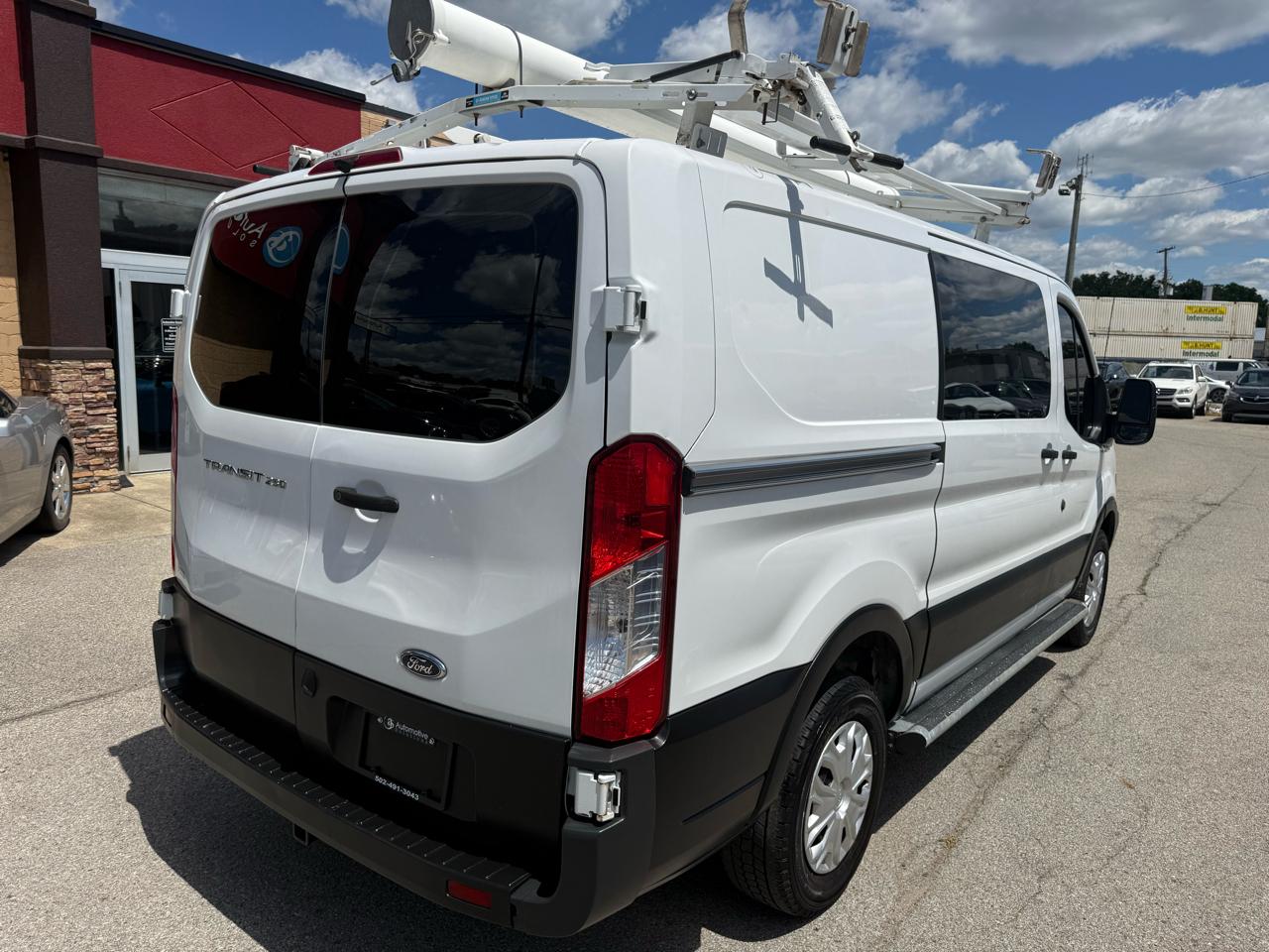 Ford Transit 250 Van Low Roof w/Sliding Pass. 130-in. WB 2019