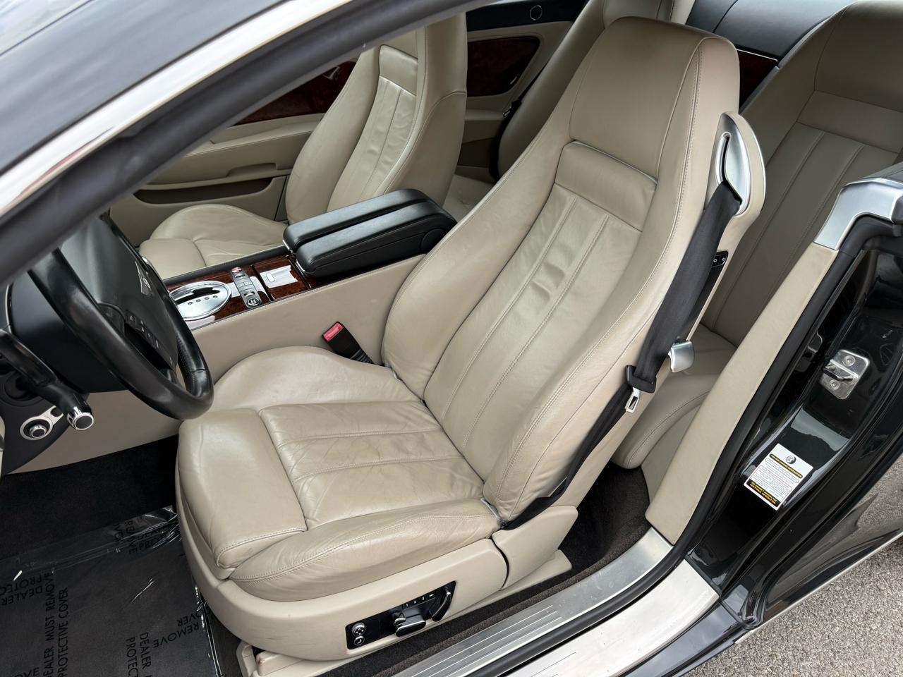 Bentley Continental GT Coupe 2005
