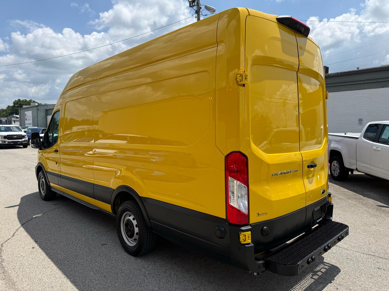 Ford Transit 250 Van High Roof w/Sliding Pass. 148-in. WB EL 2022