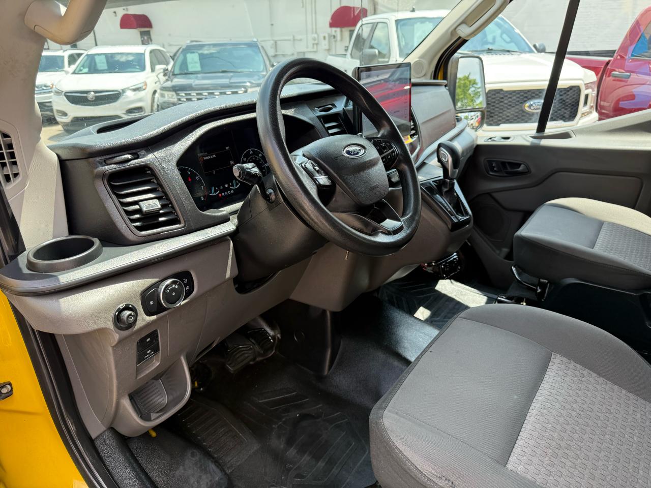 Ford Transit 250 Van High Roof w/Sliding Pass. 148-in. WB EL 2022