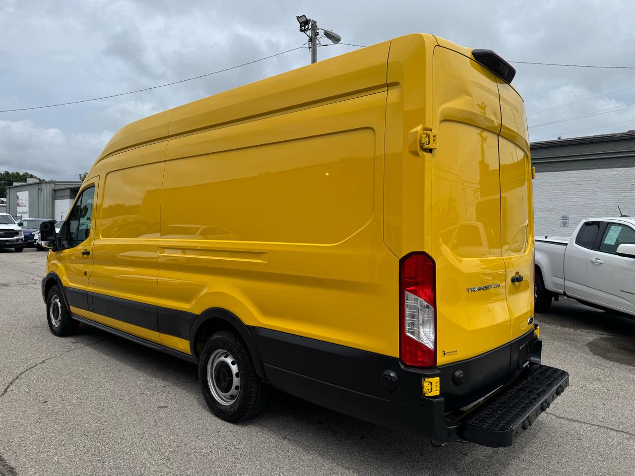 Ford Transit 250 Van High Roof w/Sliding Pass. 148-in. WB EL 2022