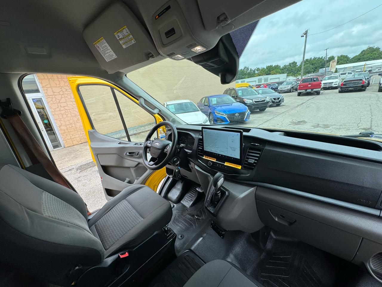 Ford Transit 250 Van High Roof w/Sliding Pass. 148-in. WB EL 2022