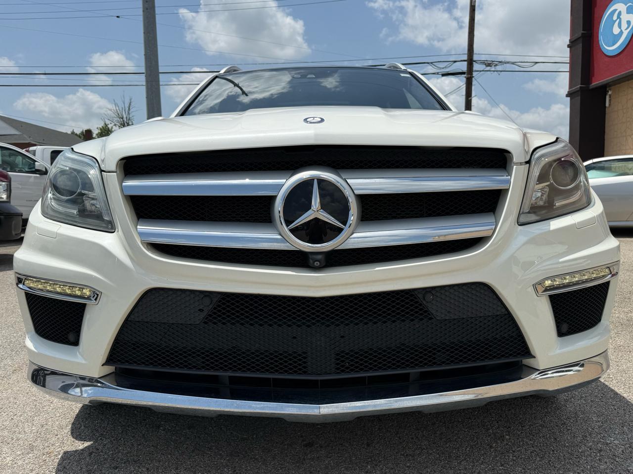 Mercedes-Benz GL-Class GL550 4MATIC 2013