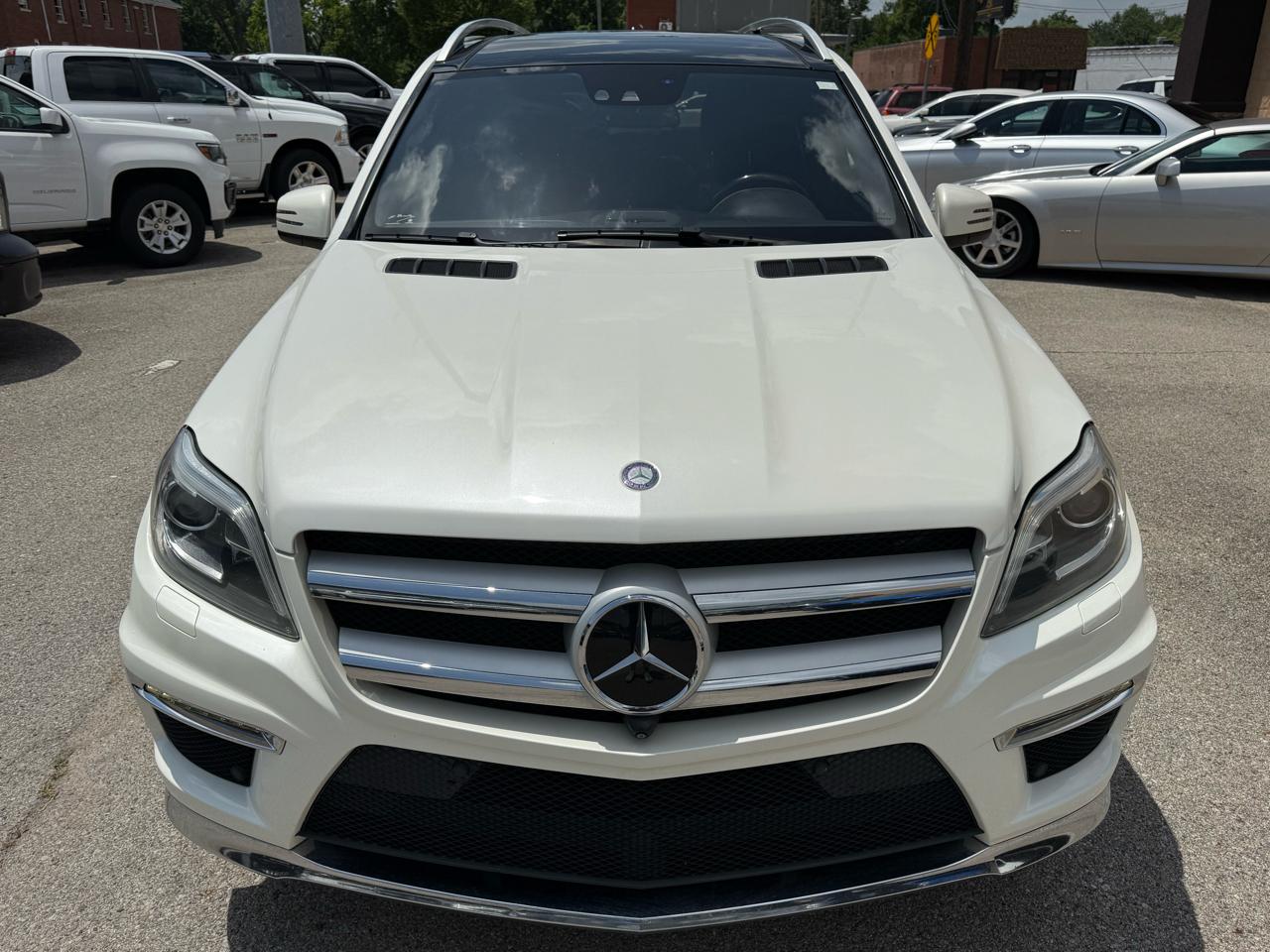Mercedes-Benz GL-Class GL550 4MATIC 2013