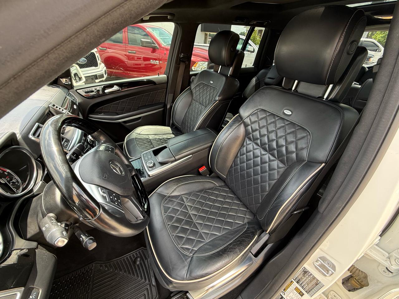 Mercedes-Benz GL-Class GL550 4MATIC 2013