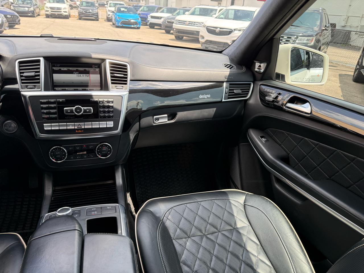 Mercedes-Benz GL-Class GL550 4MATIC 2013