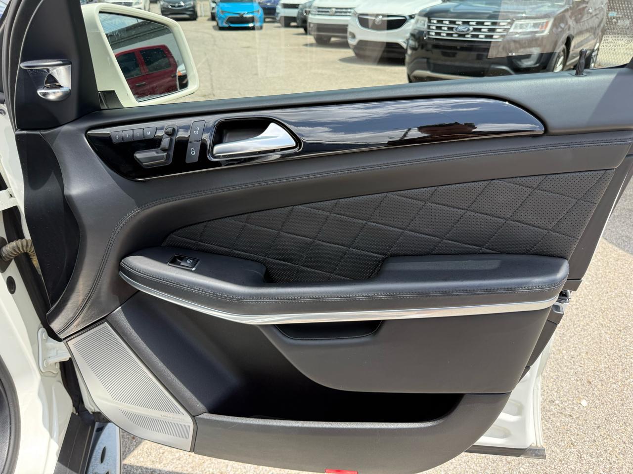 Mercedes-Benz GL-Class GL550 4MATIC 2013