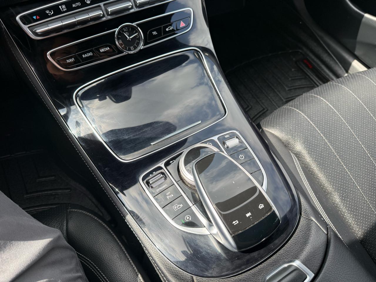 Mercedes-Benz E-Class E300 Luxury 4MATIC Sedan 2017