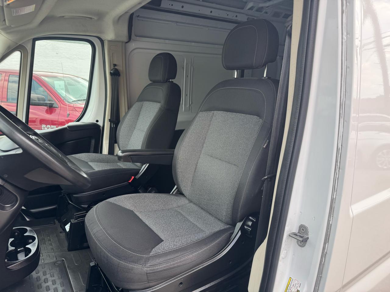 RAM Promaster 2500 High Roof 159-in. WB 2021