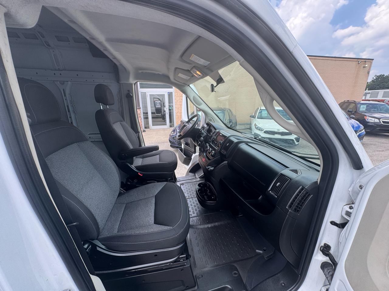 RAM Promaster 2500 High Roof 159-in. WB 2021