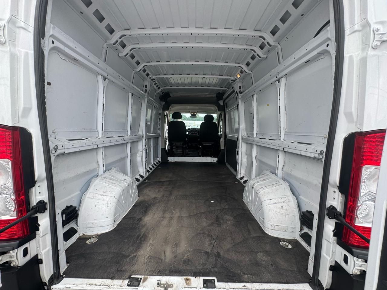 RAM Promaster 2500 High Roof 159-in. WB 2021