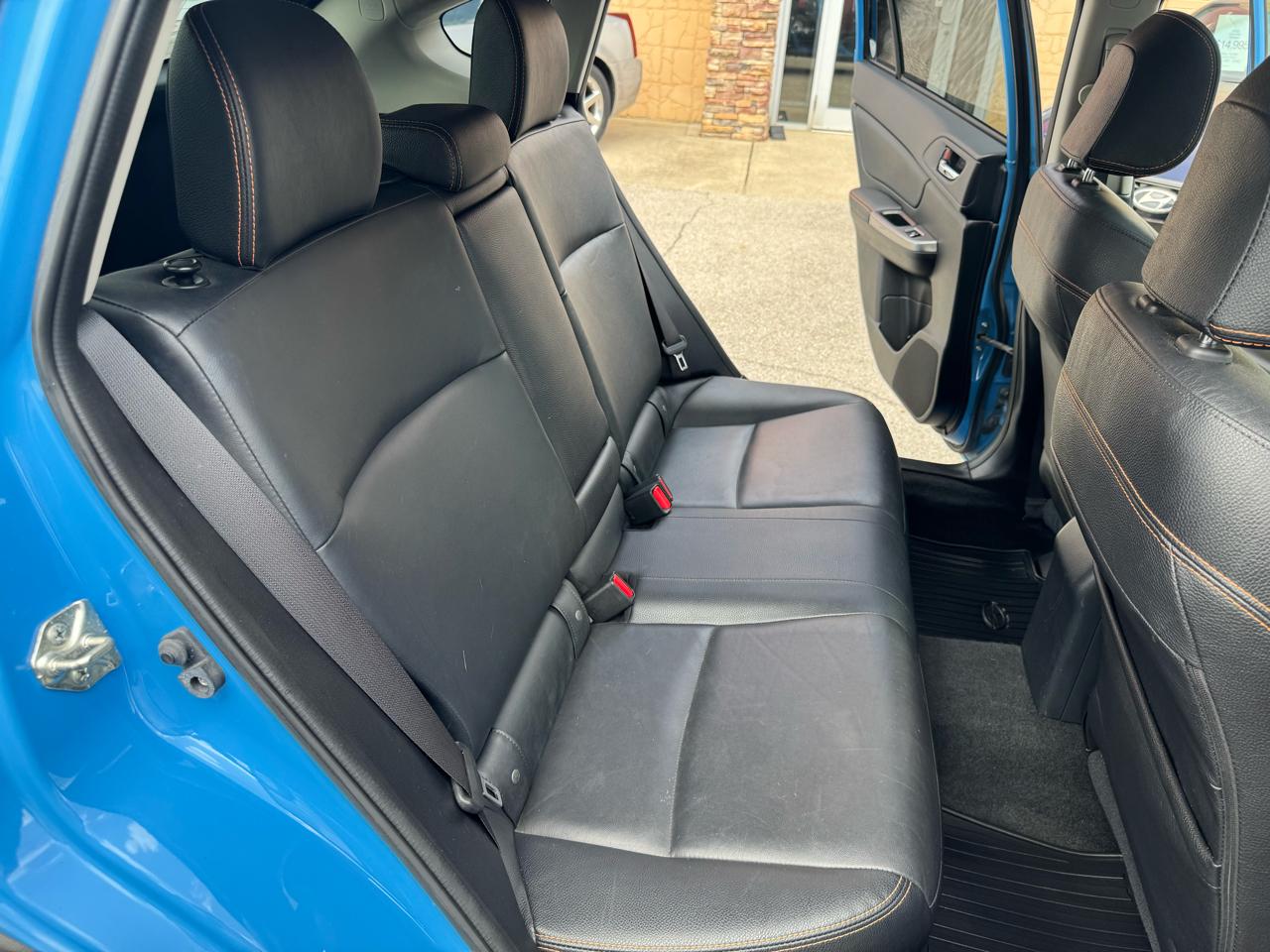 Subaru Crosstrek 2.0i Limited PZEV CVT 2017