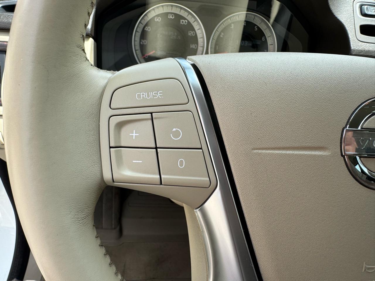 Volvo XC70 T6 AWD 2012